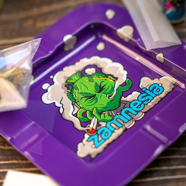 Budhead Metall-Aschenbecher quadratisch (Zamnesia)