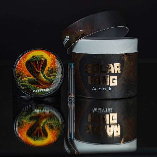 Solar Fang Automatic (Zamnesia Seeds) - 4 Feminized Seeds + Grinder