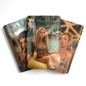 Stoner Girl Z-Lock Stashbeutel (Medium)