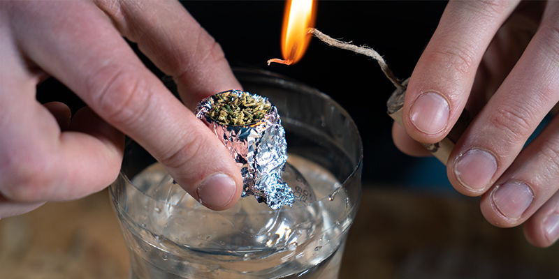 Befülle Deinen Topf Eimer-Bong: Befülle Deinen Topf