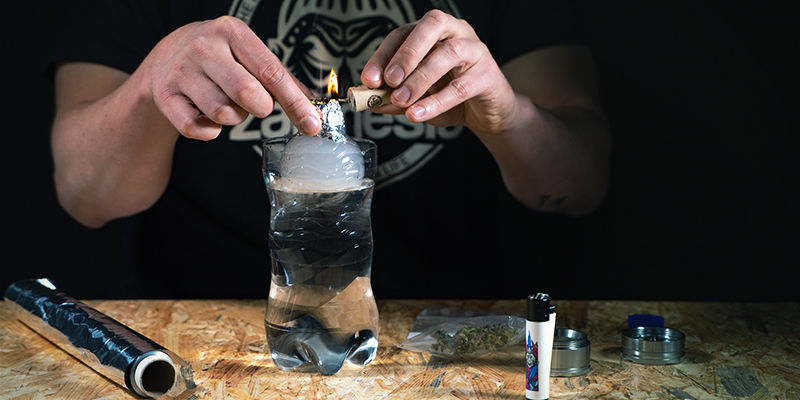 Was Ist Eine Schwerkraft-Bong? Was ist eine Schwerkraft-Bong?