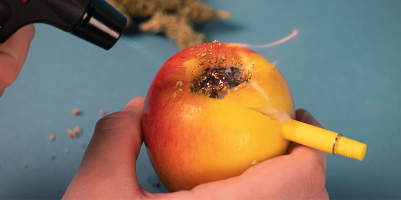 Wie man eine Apfelpfeife herstellt