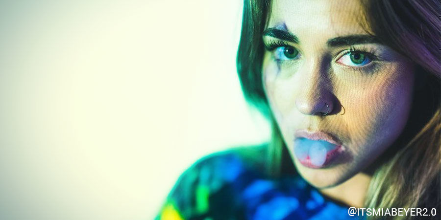 @Itsmiabeyer2.0 Top Cannabis-Influencerinnen Auf Instagram: @Itsmiabeyer2.0