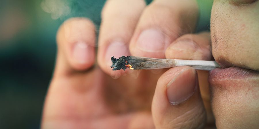 25%+ Bioverfügbarkeit: Rauchen Bioverfügbarkeit: Cannabis Rauchen