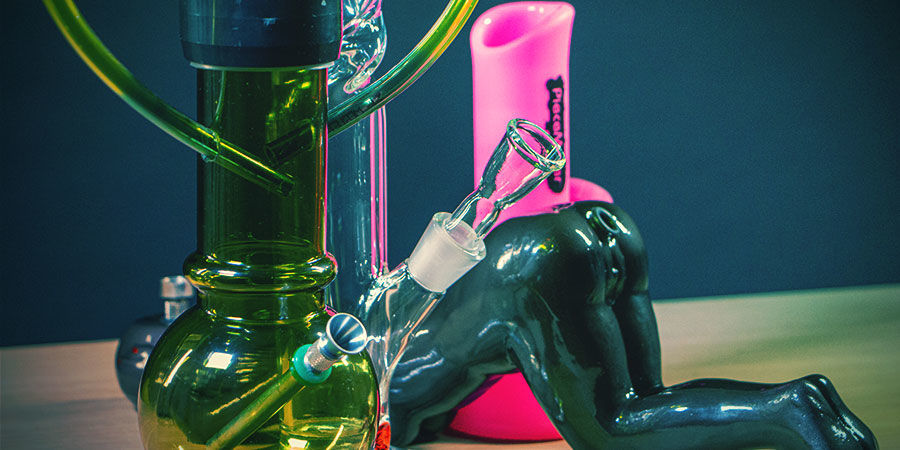 Welche Bong Solltest Du Auswählen? Welche Cannabis Bong Solltest Du Auswählen?