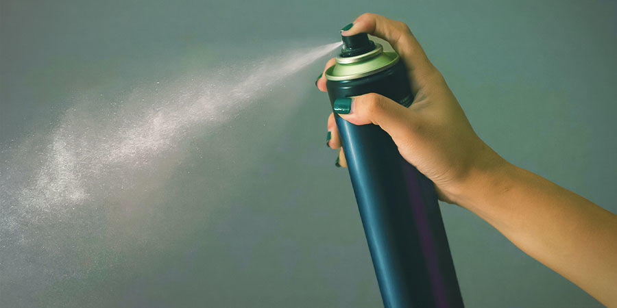 Arten von Cannabisverunreinigungen: Haarspray