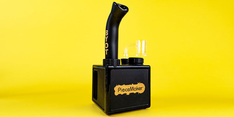 PieceMaker Kube Silicone Oil Bong PieceMaker Kube Silicone Oil Bong