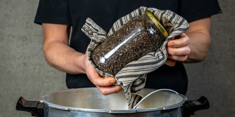 Nach Der Pasteurisierung Muss Die Deckschicht Abkühlen, Bevor Sie Verwendet Werden Kann