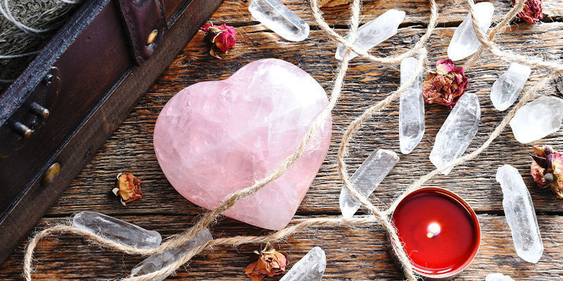 Die Pflege von Kristallen (und Steinen!)