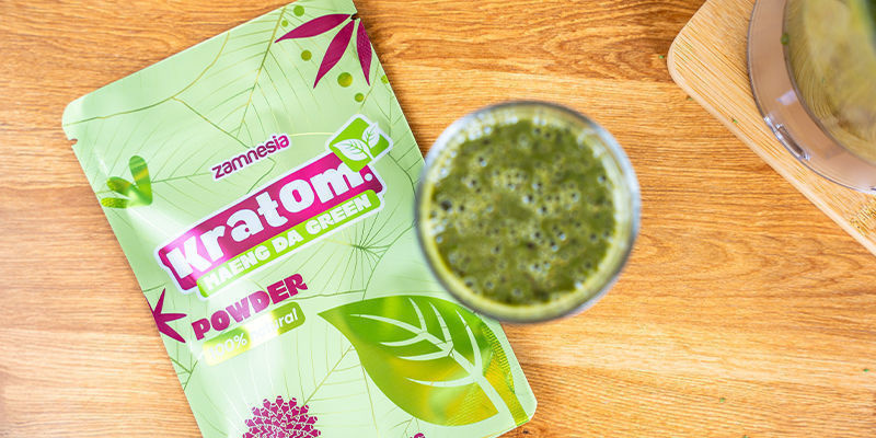 Bitter wird himmlisch: Dein Kratom-Smoothie-Abenteuer wartet auf dich!