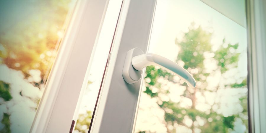 Manuelle Belüftung & Elektrische Lüftung Manuelle Belüftung & Elektrische Lüftung