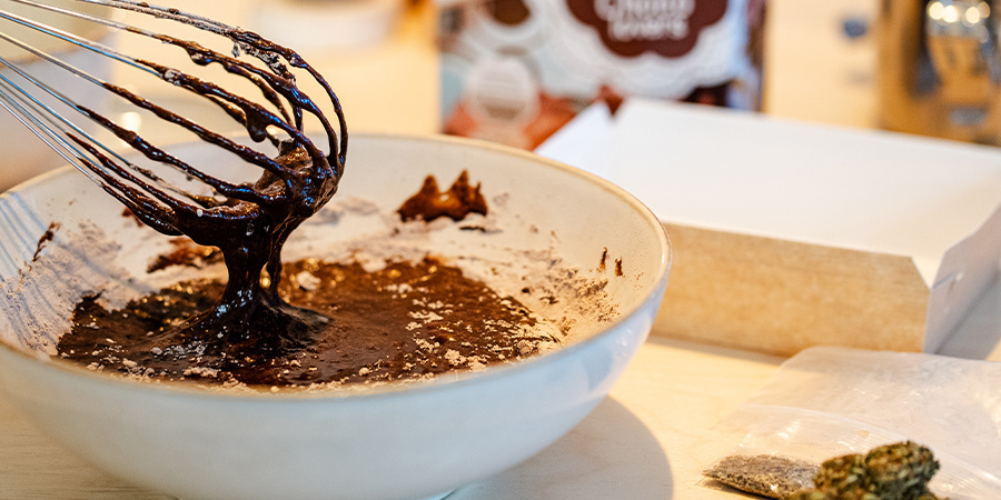 Wie Man Weed-Brownies Zubereitet