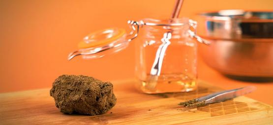 Was Sind Moon Rocks, Sun Rocks Und Cannabis Caviar?